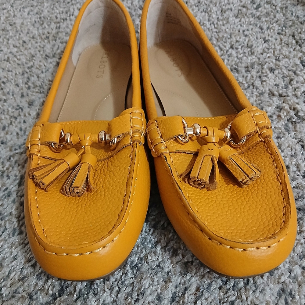 Talbots Leather Tassle Loafers